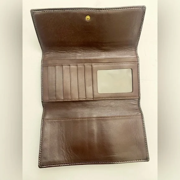 COACH Signature Patent Trim Trifold Wallet & Coach Penelope Crossbody Bag - Picture 6 of 17